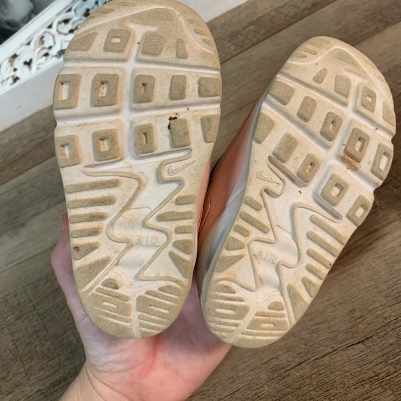 Nike Toddler Girls Pink Air Max - Picture 4 of 4